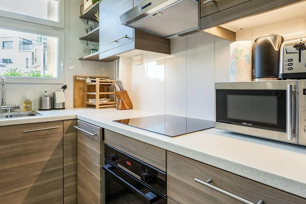 Premium Flat In Paris Well Furnished 16Th District Apartment